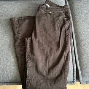 Dana Buchman Signature low rise Bootcut Jeans (Size 10)